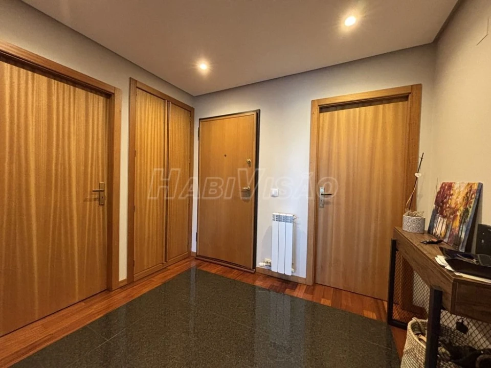 Apartamento T3 para Venda em Ermesinde Foto 1