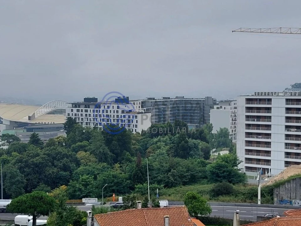 Apartamento T2 para Arrendamento em Campanhã Foto 2