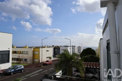 Moradia T3 para Venda em Lagoa (Santa Cruz)