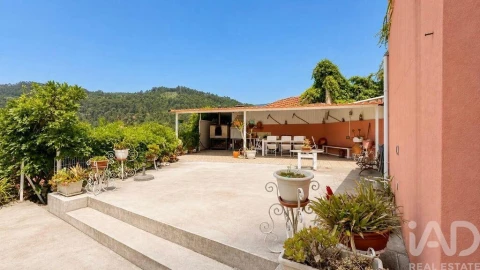 Moradia T3 para Venda em Rocas do Vouga