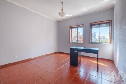 Moradia T4 para Venda em Cedofeita, Santo Ildefonso, Sé, Miragaia, São Nicolau e Vitória