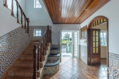 Moradia T4 para Venda em São João das Lampas e Terrugem