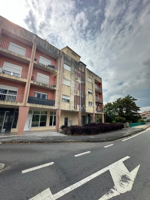 Apartamento T3 para Venda em Madalena e Samaiões