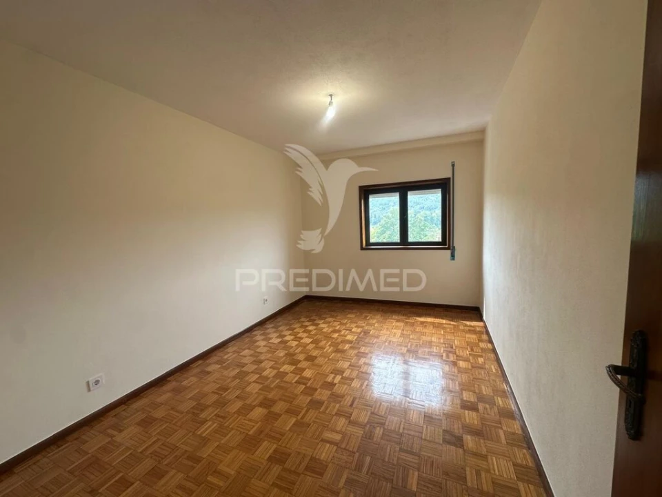 Apartamento T3 para Venda em Madalena e Samaiões Foto 6