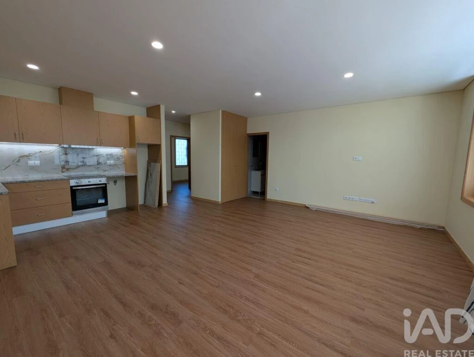 Apartamento T2 para Venda em Póvoa de Varzim, Beiriz e Argivai Foto 2