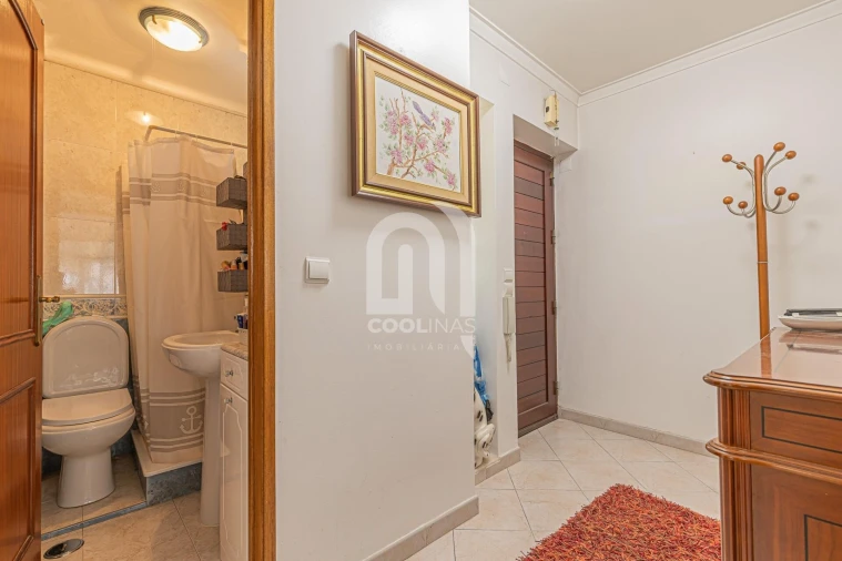 Apartamento T4 para Venda em Caparica e Trafaria Foto 34