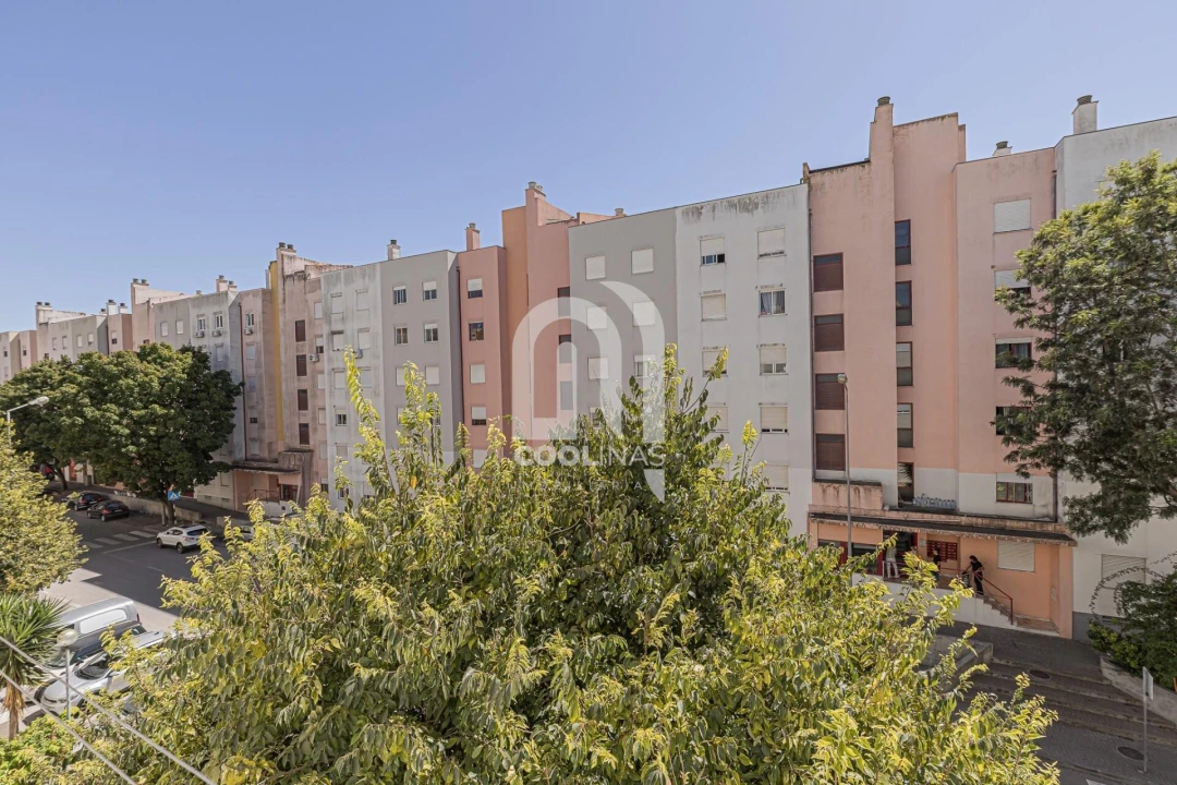 Apartamento T4 para Venda em Caparica e Trafaria Foto 36