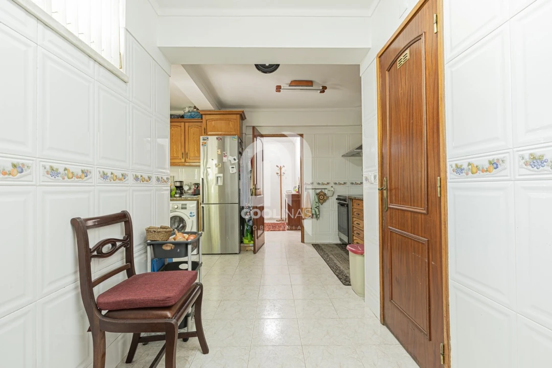 Apartamento T4 para Venda em Caparica e Trafaria Foto 23