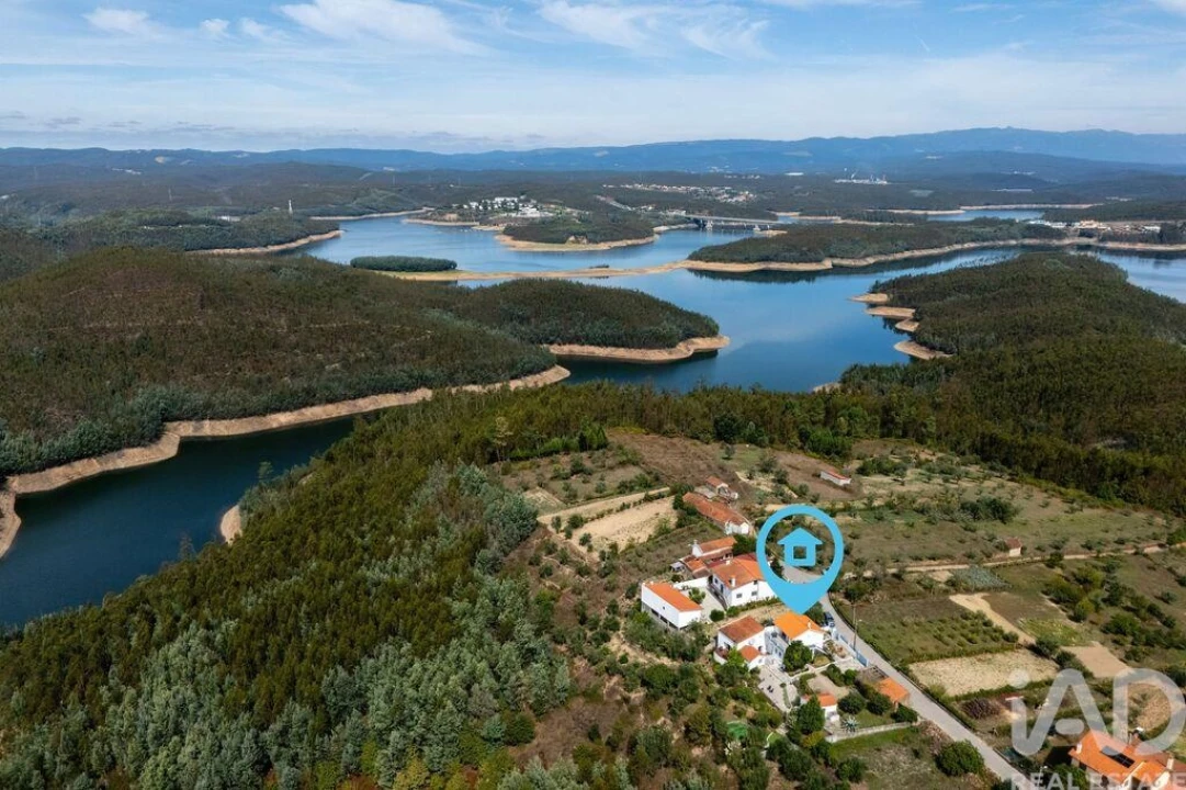 Moradia T2 para Venda em São Pedro de Alva e São Paio de Mondego Foto 1