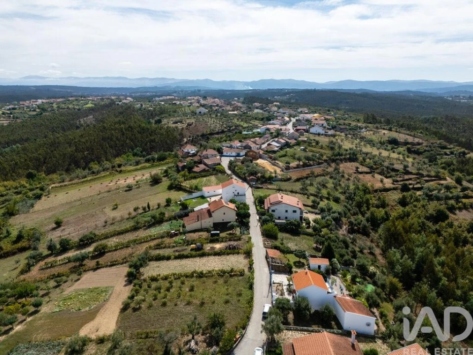 Moradia T2 para Venda em São Pedro de Alva e São Paio de Mondego Foto 38