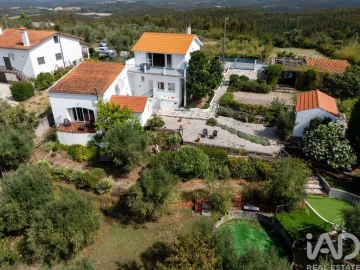 Moradia T2 para Venda em São Pedro de Alva e São Paio de Mondego