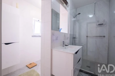 Moradia T2 para Venda em São Pedro de Alva e São Paio de Mondego