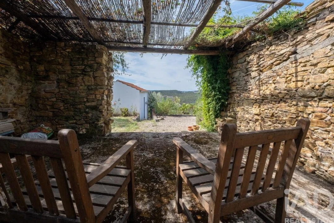 Moradia T2 para Venda em São Pedro de Alva e São Paio de Mondego Foto 32