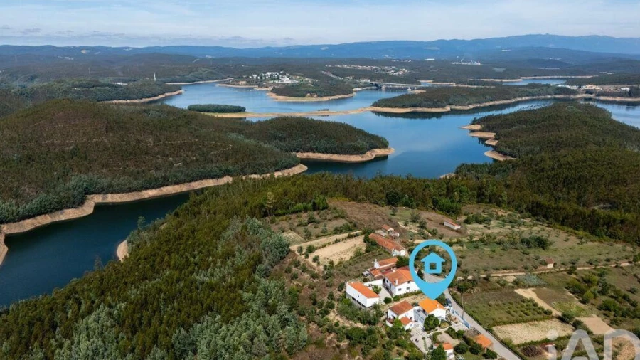Moradia T2 para Venda em São Pedro de Alva e São Paio de Mondego