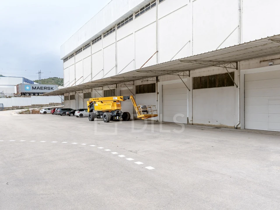 Armazém para Arrendamento em Alverca do Ribatejo e Sobralinho Foto 13