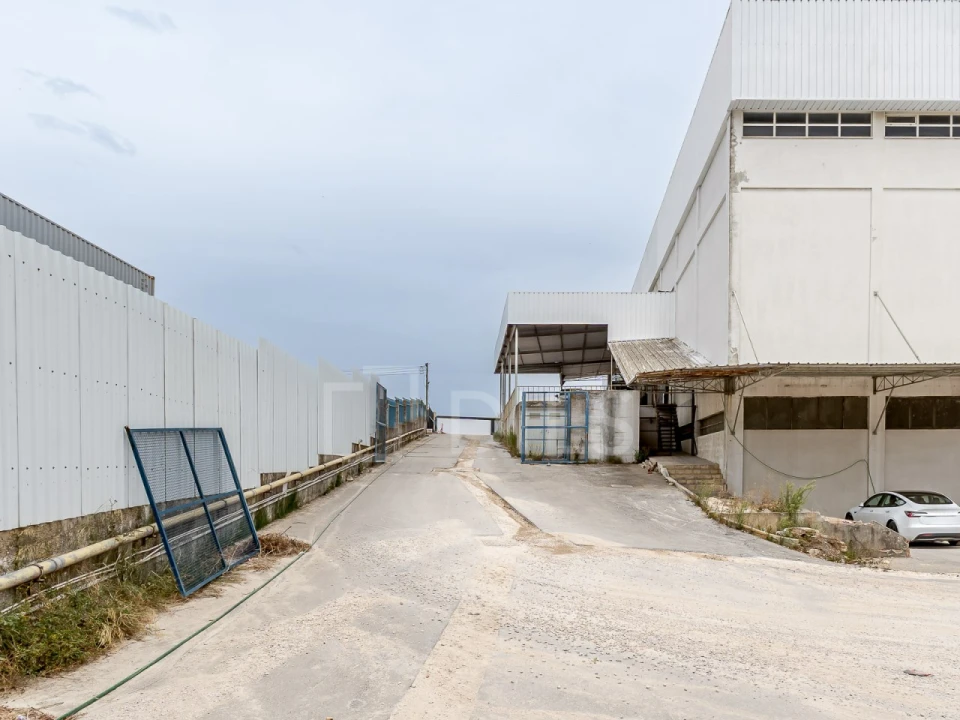 Armazém para Arrendamento em Alverca do Ribatejo e Sobralinho Foto 17