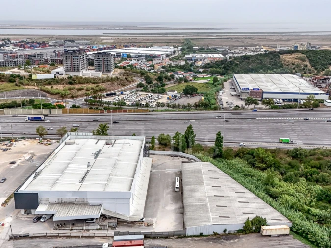 Armazém para Arrendamento em Alverca do Ribatejo e Sobralinho Foto 21