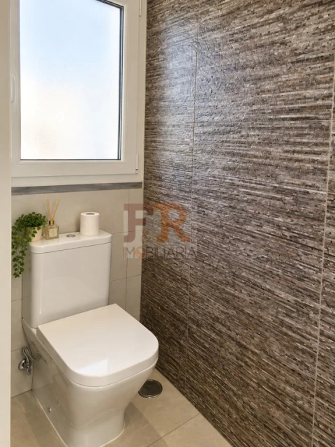 Moradia T3 para Venda em Fernao Ferro