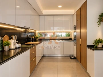 Moradia T3 para Venda em Fernao Ferro