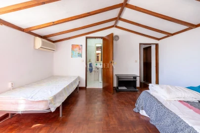 Apartamento T4 para Venda em Lagos (São Sebastião e Santa Maria)