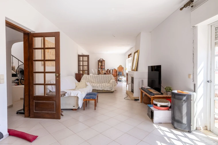 Apartamento T4 para Venda em Lagos (São Sebastião e Santa Maria) Foto 3