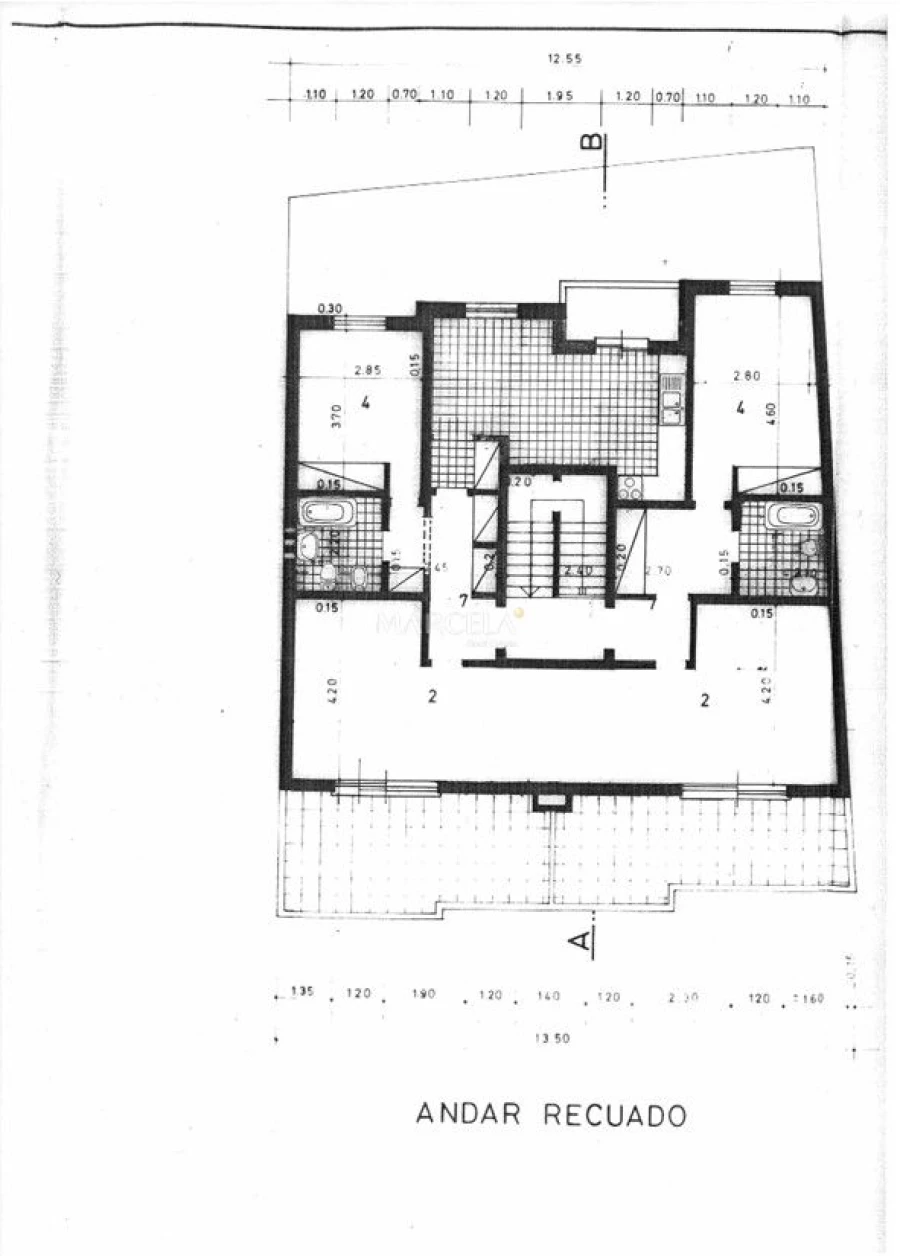 Apartamento T4 para Venda em Lagos (São Sebastião e Santa Maria) Planta 1