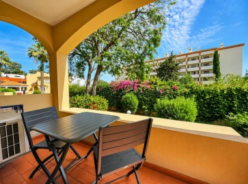 Apartamento T1 para Venda em Quarteira