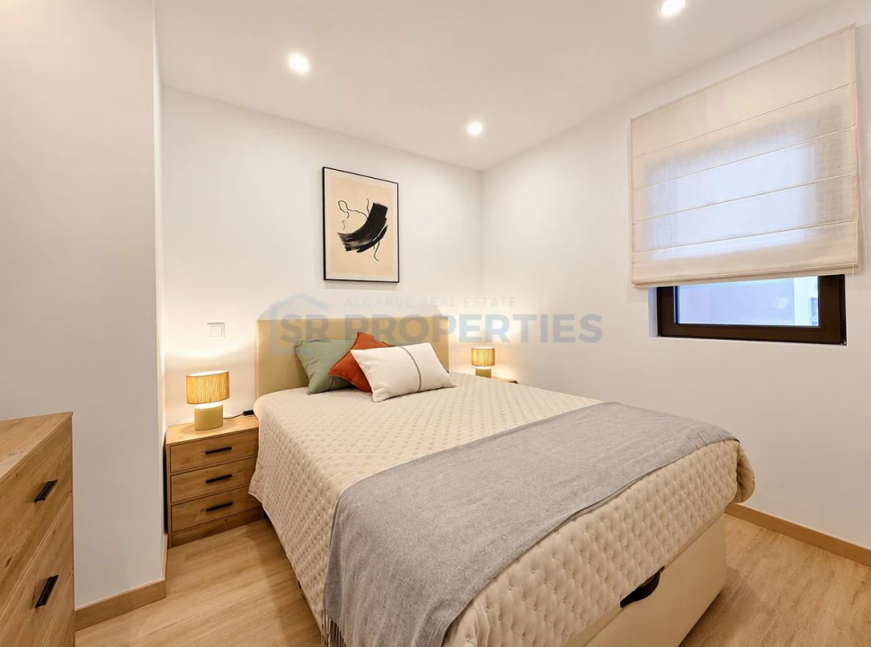 Apartamento T1 para Venda em Quarteira Foto 8