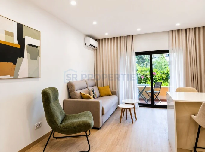 Apartamento T1 para Venda em Quarteira Foto 5