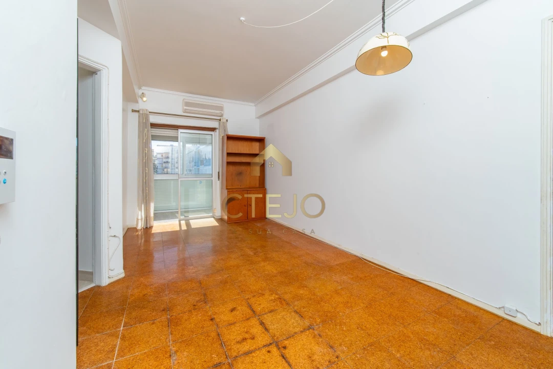 Apartamento T2 para Venda em Parque das Nações Foto 16