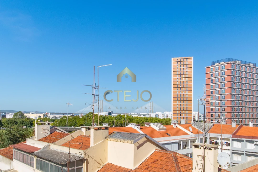 Apartamento T2 para Venda em Parque das Nações Foto 24