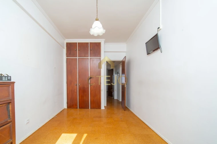 Apartamento T2 para Venda em Parque das Nações Foto 22
