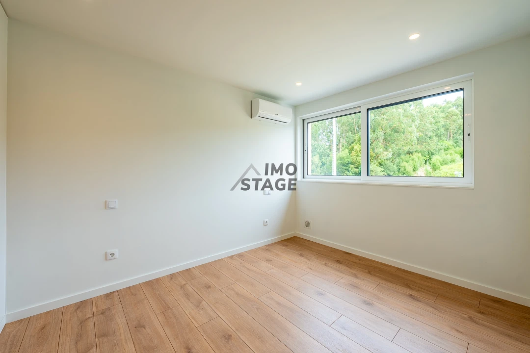 Apartamento T2 para Venda em Fânzeres e São Pedro da Cova Foto 7