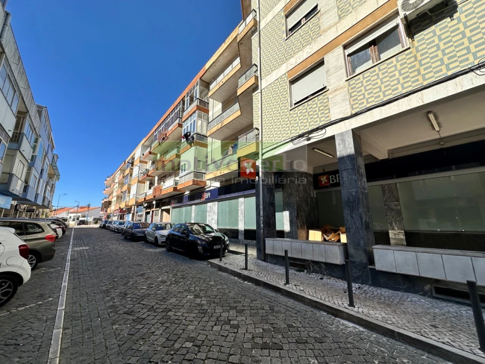Apartamento T2 para Venda em Algueirão-Mem Martins Foto 5