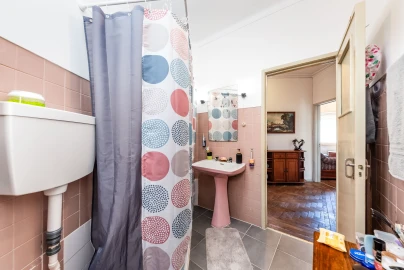 Apartamento T2 para Venda em Agualva e Mira-Sintra