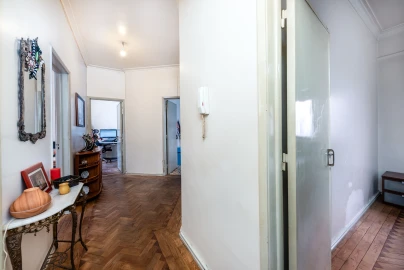 Apartamento T2 para Venda em Agualva e Mira-Sintra