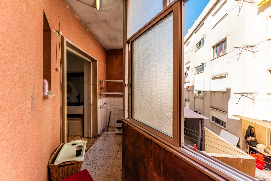 Apartamento T2 para Venda em Agualva e Mira-Sintra Foto 19