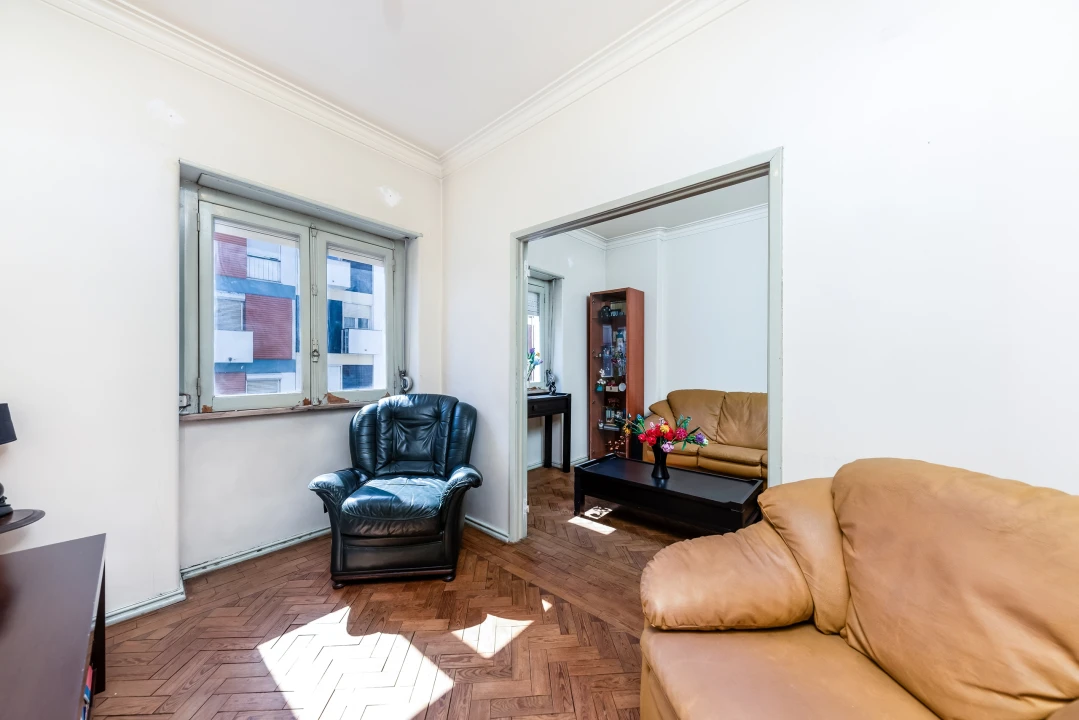 Apartamento T2 para Venda em Agualva e Mira-Sintra Foto 11
