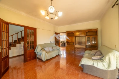 Moradia T4 para Venda em Aguas Santas