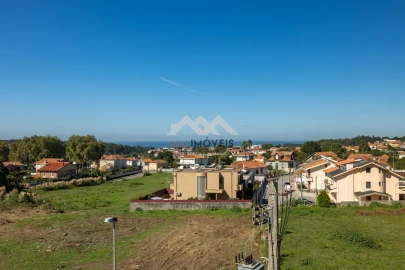 Apartamento T2 para Venda em Valadares