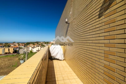 Apartamento T2 para Venda em Valadares