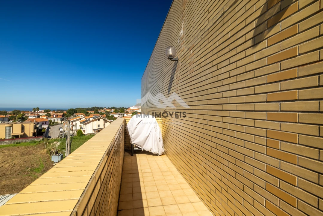 Apartamento T2 para Venda em Valadares Foto 16