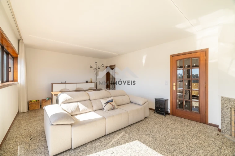 Apartamento T2 para Venda em Valadares Foto 8