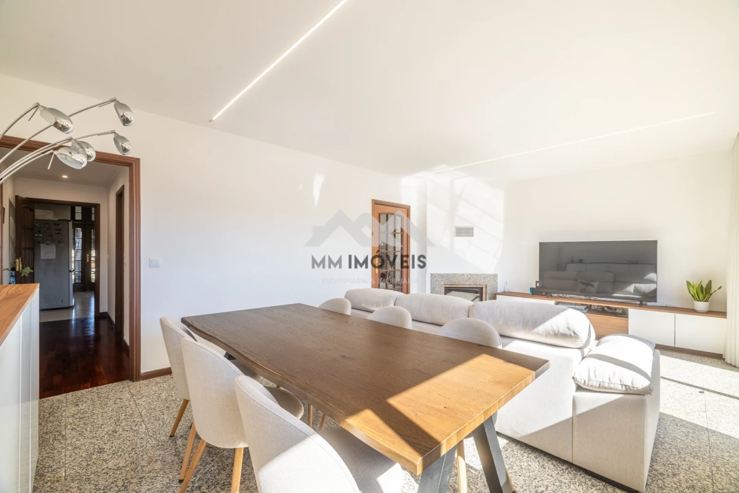 Apartamento T2 para Venda em Valadares Foto 13