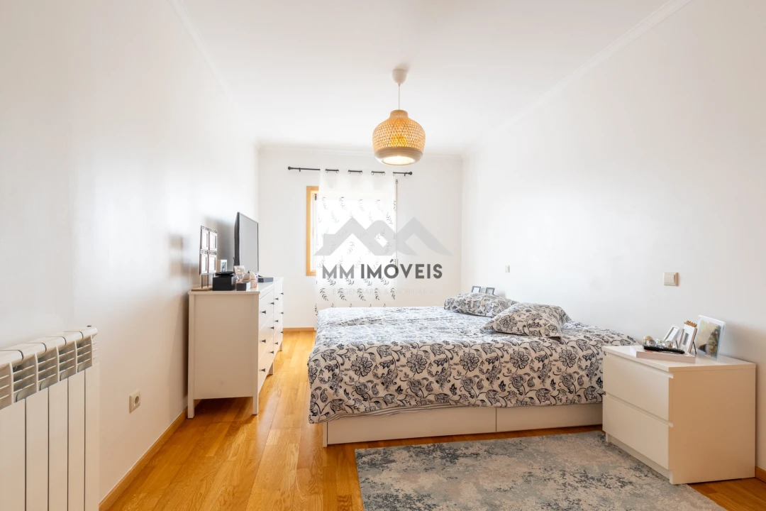 Apartamento T2 para Arrendamento em Rio Tinto Foto 10