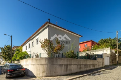 Moradia T3 para Venda em Campanhã
