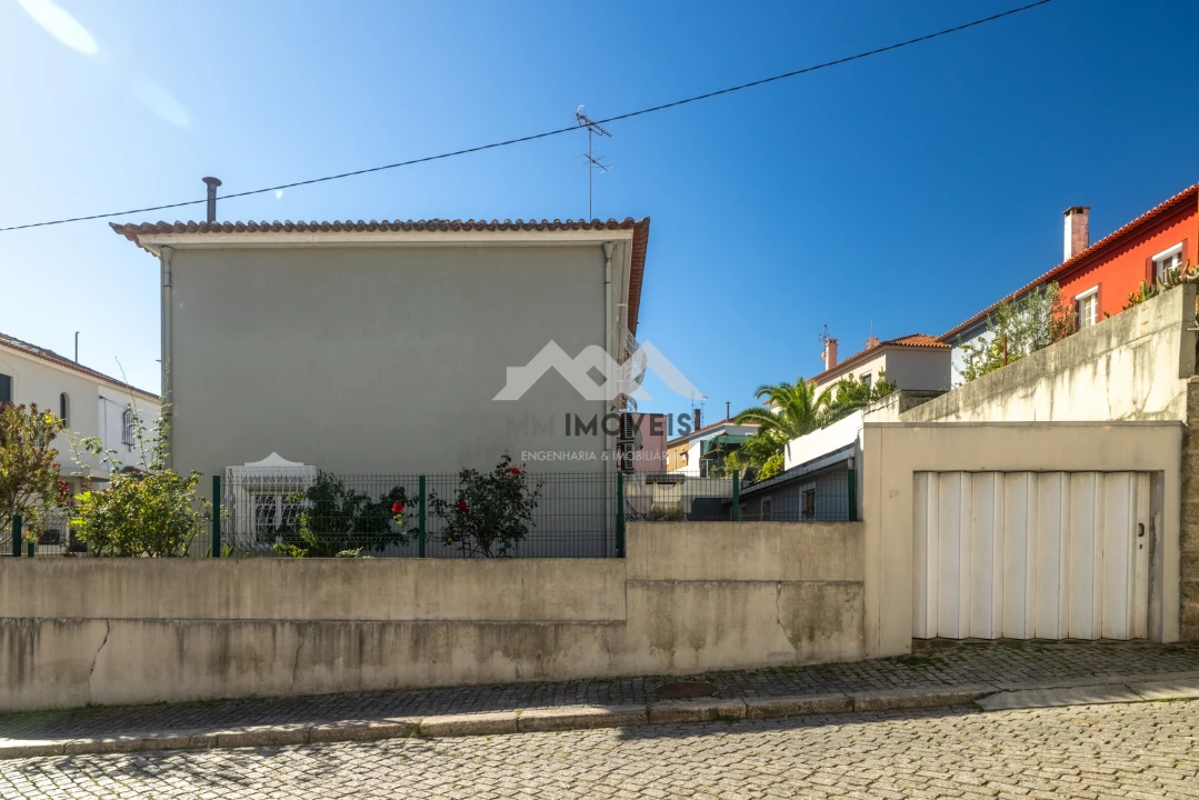 Moradia T3 para Venda em Campanhã Foto 59
