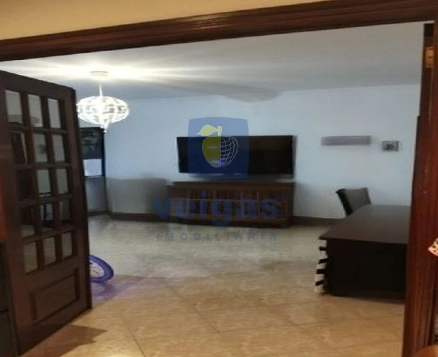 Apartamento T2 para Venda em Agualva e Mira-Sintra Foto 6
