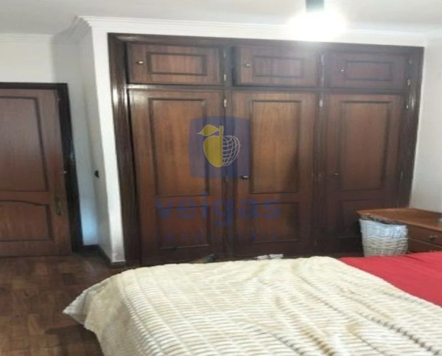 Apartamento T2 para Venda em Agualva e Mira-Sintra Foto 11