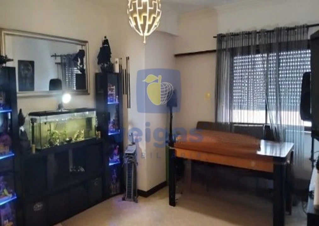 Apartamento T2 para Venda em Agualva e Mira-Sintra Foto 7